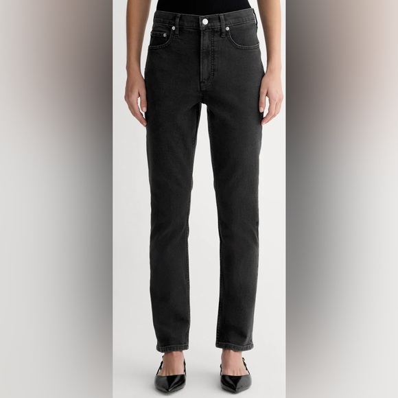 Everlane The Original Cheeky Jean In Washed Black - Picture 3 of 13